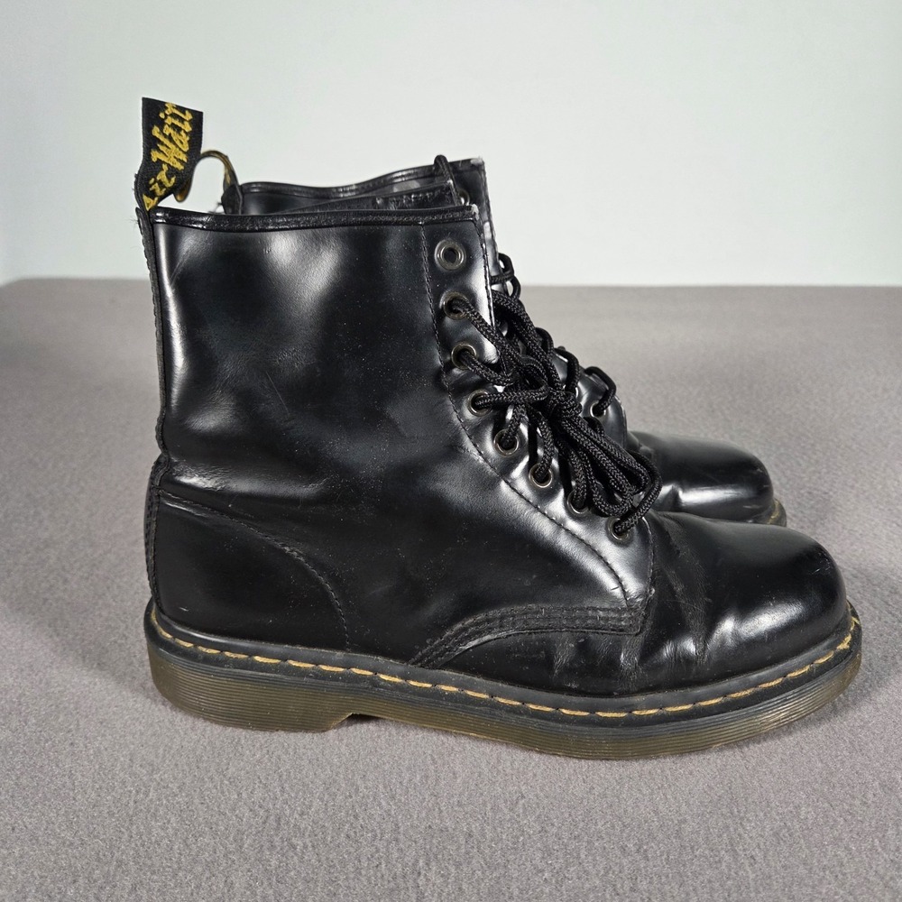 Dr Martens 1460 8 Eye Combat Boots Mens 10 Black Smooth Patent Leather Ankle